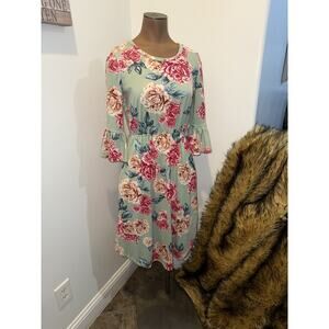 Women’s Floral Dress Midi Green Bell Sleeve Size Small